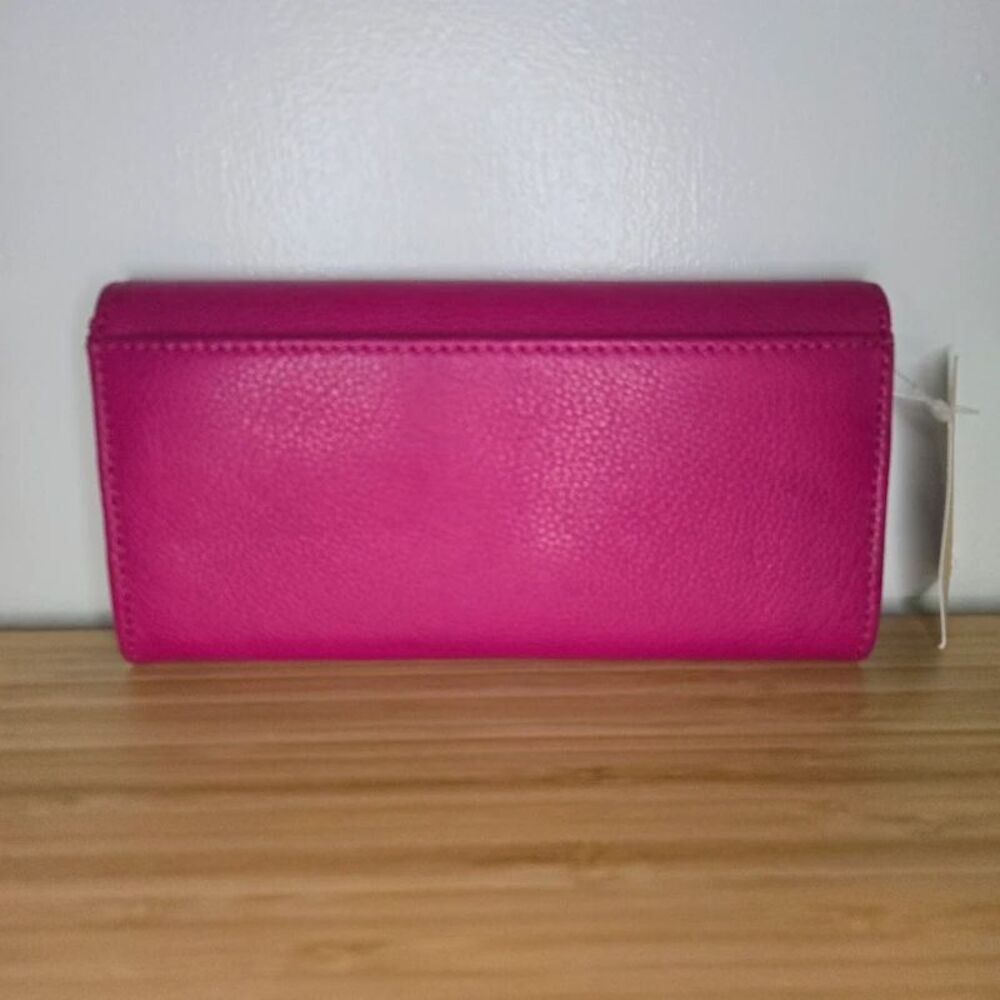 Michael Kors Pink Wallet - Picture 4 of 13